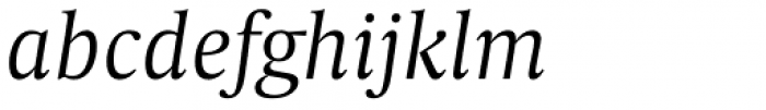 Capitolium Head 2 Light Italic